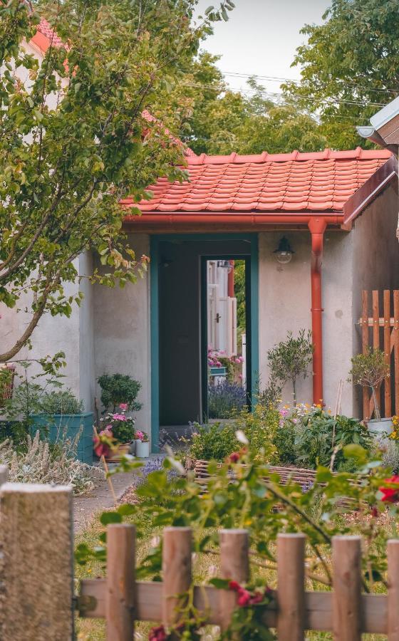 Domecek Na Kvetinovem Statku Villa Zdice Екстериор снимка